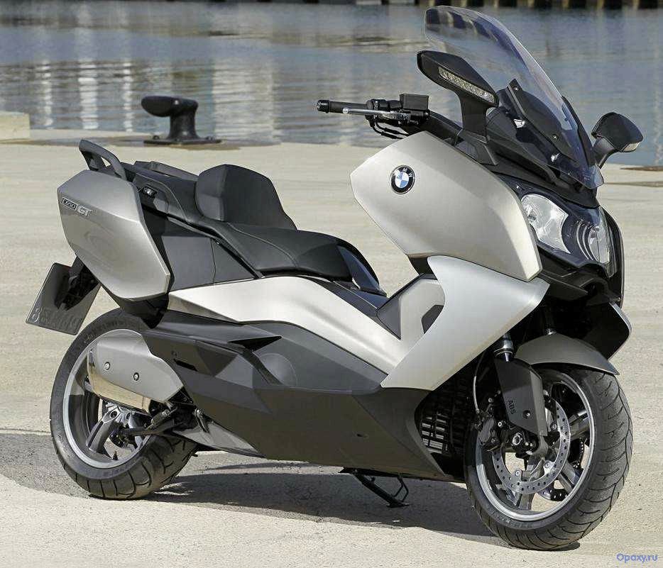 Обзор BMW C 650 GT 2012 года