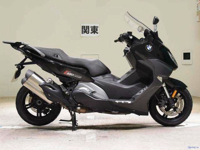 Обзор скутера BMW C 650 Sport 2016 года