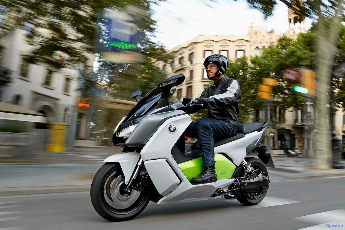 (evolution, 2014, года, революция, мире) BMW C Evolution 2014 года — революция в мире электроскутеров
