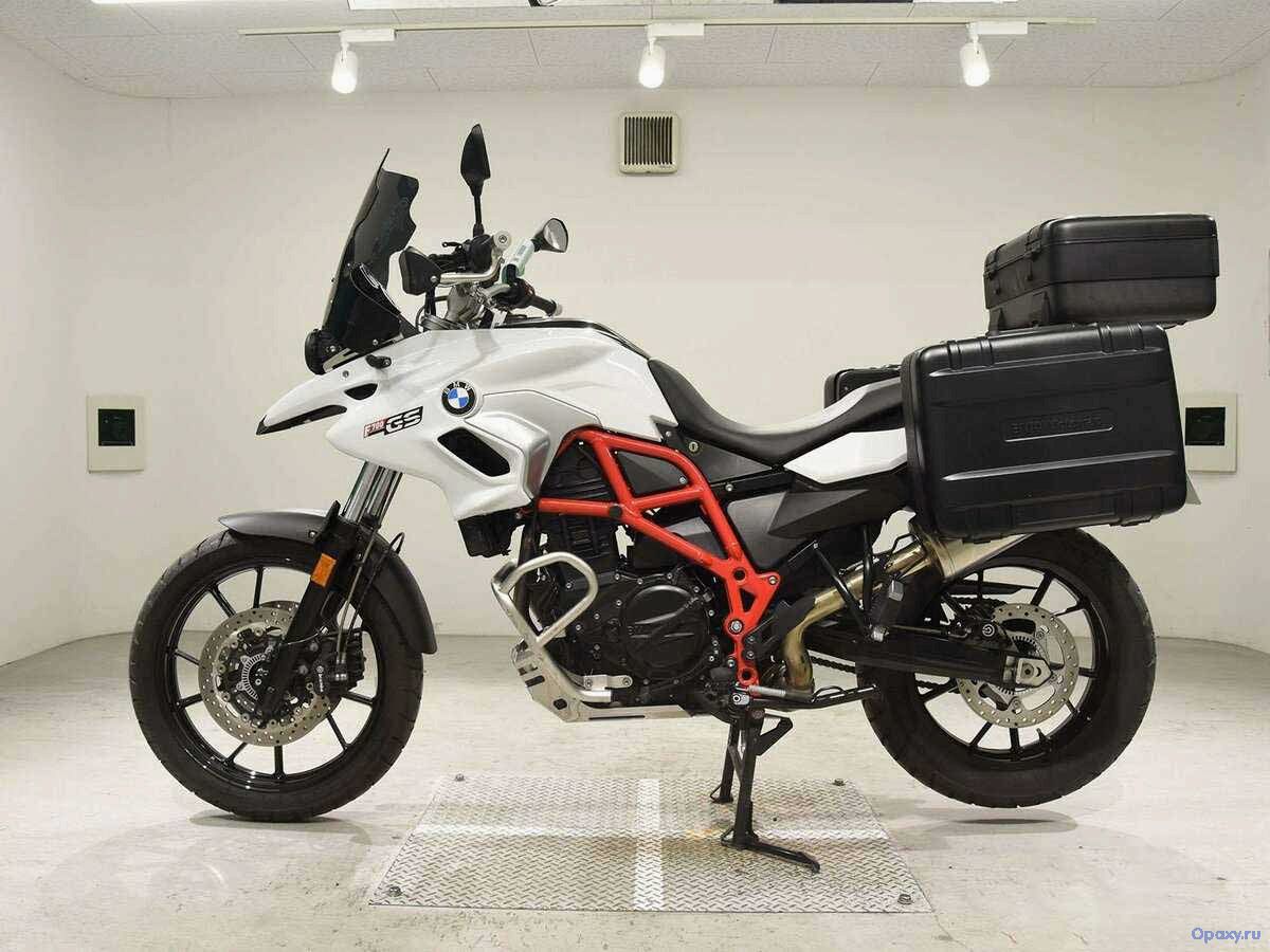 Обзор мотоцикла BMW F 700 GS 2016 года