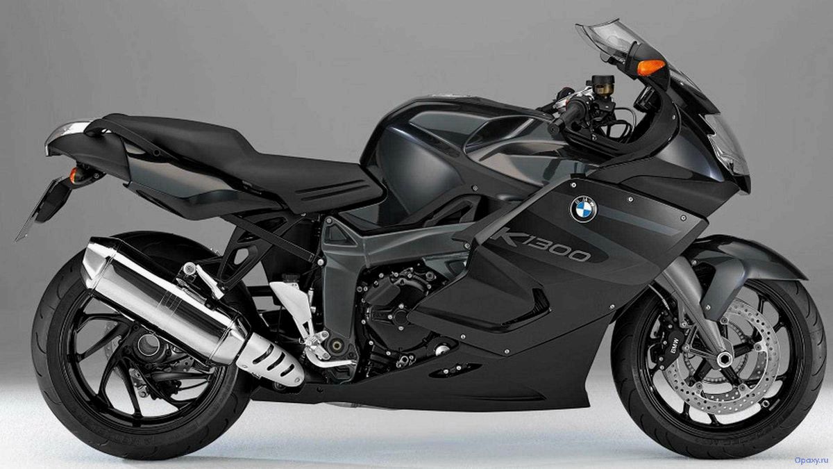 Обзор BMW K 1300 R 2010 года
