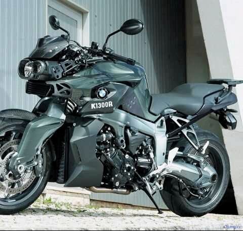 Обзор мотоцикла BMW K 1300 R 2011 года