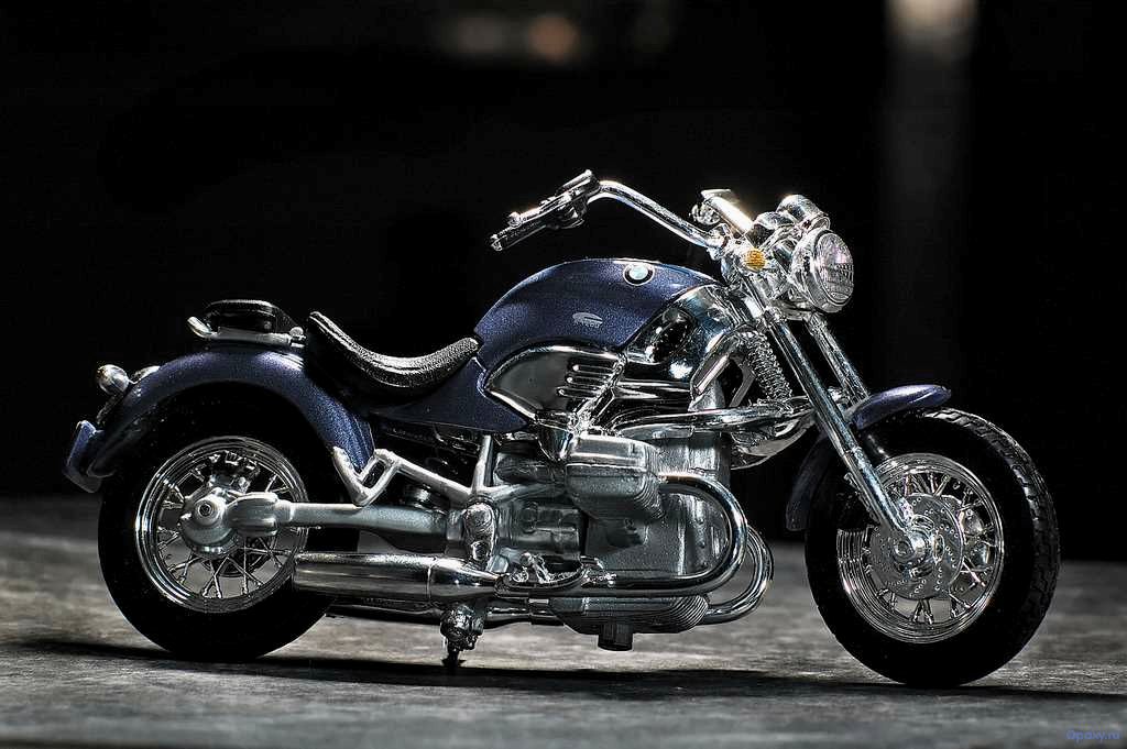 Обзор мотоцикла BMW R 850 Avantgarde C 2002 года