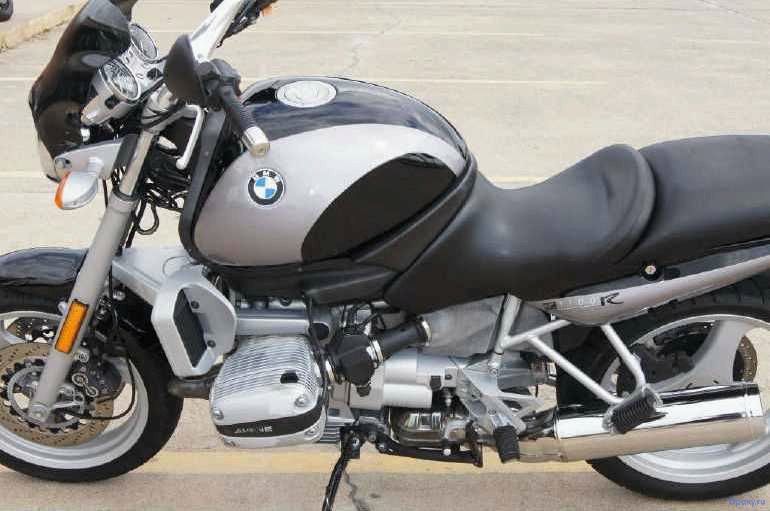 Обзор мотоцикла BMW R 1100 RS 1999 года