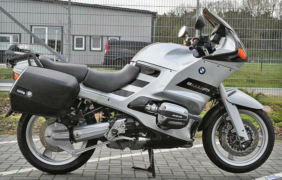 Обзор мотоцикла BMW R 1100 RS 1999 года