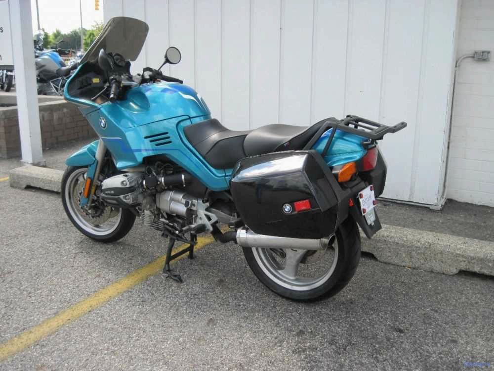 Обзор мотоцикла BMW R 1100 RS 2000 года