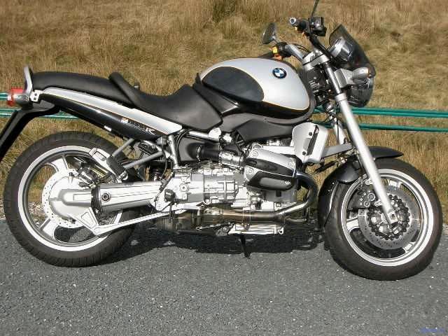 Обзор мотоцикла BMW R 1100 RS 2000 года