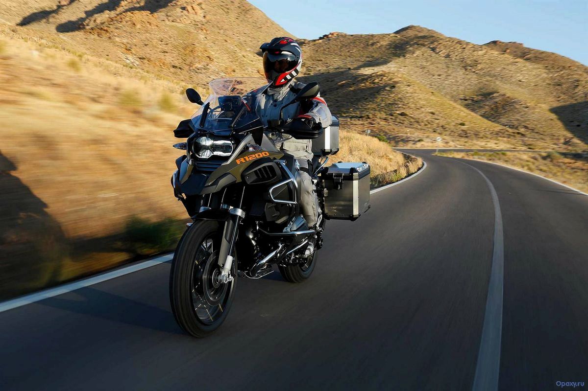 Обзор мотоцикла BMW R 1200 GS Adventure XE 2014 года