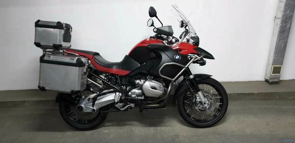 Обзор мотоцикла BMW R 1200 R 2009 года