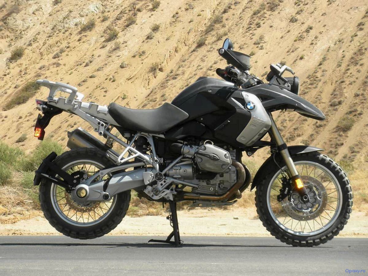 Обзор мотоцикла BMW R 1200 R 2009 года
