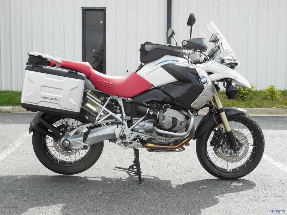 (обзор, 1200, 2010, года) Обзор BMW R 1200 R 2010 года