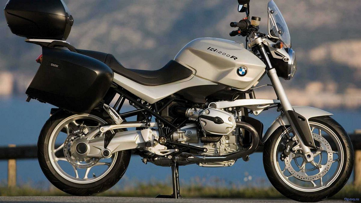 (обзор, 1200, 2010, года) Обзор BMW R 1200 R 2010 года