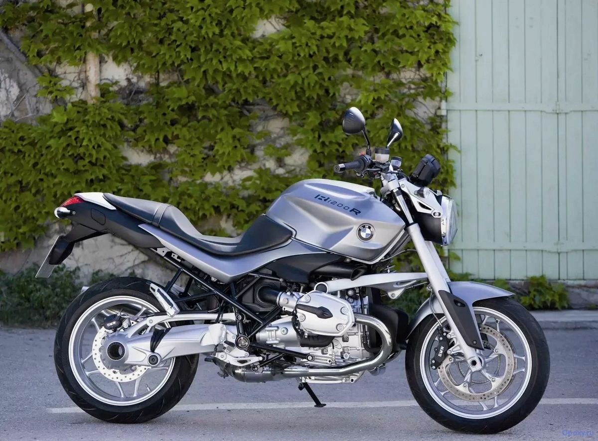 (обзор, 1200, 2010, года) Обзор BMW R 1200 R 2010 года