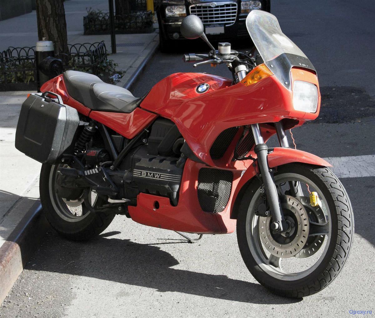 Обзор BMW K 75 RT 1996 года — характеристики и особенности