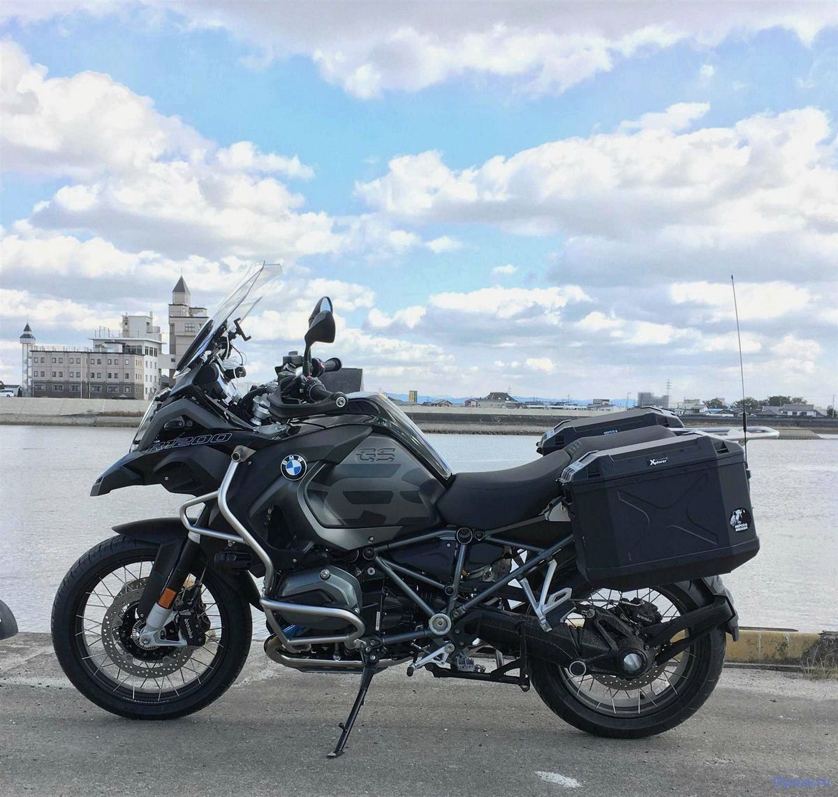 BMW R 1200 GS Adventure Triple Black 2012 — Обзор и Особенности Мотоцикла