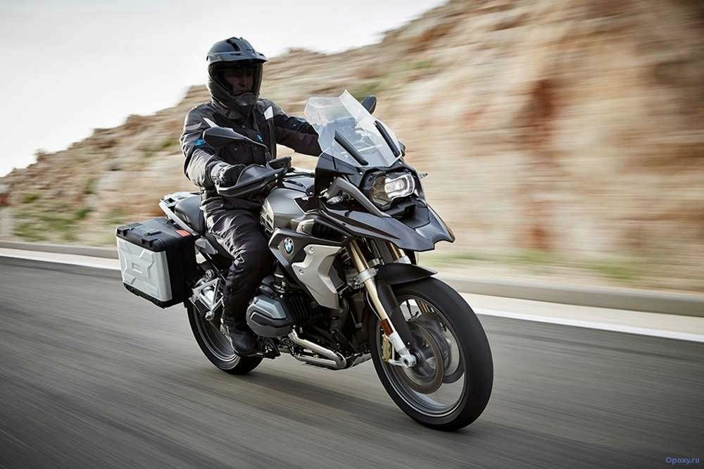Обзор BMW R 1200 R 2017