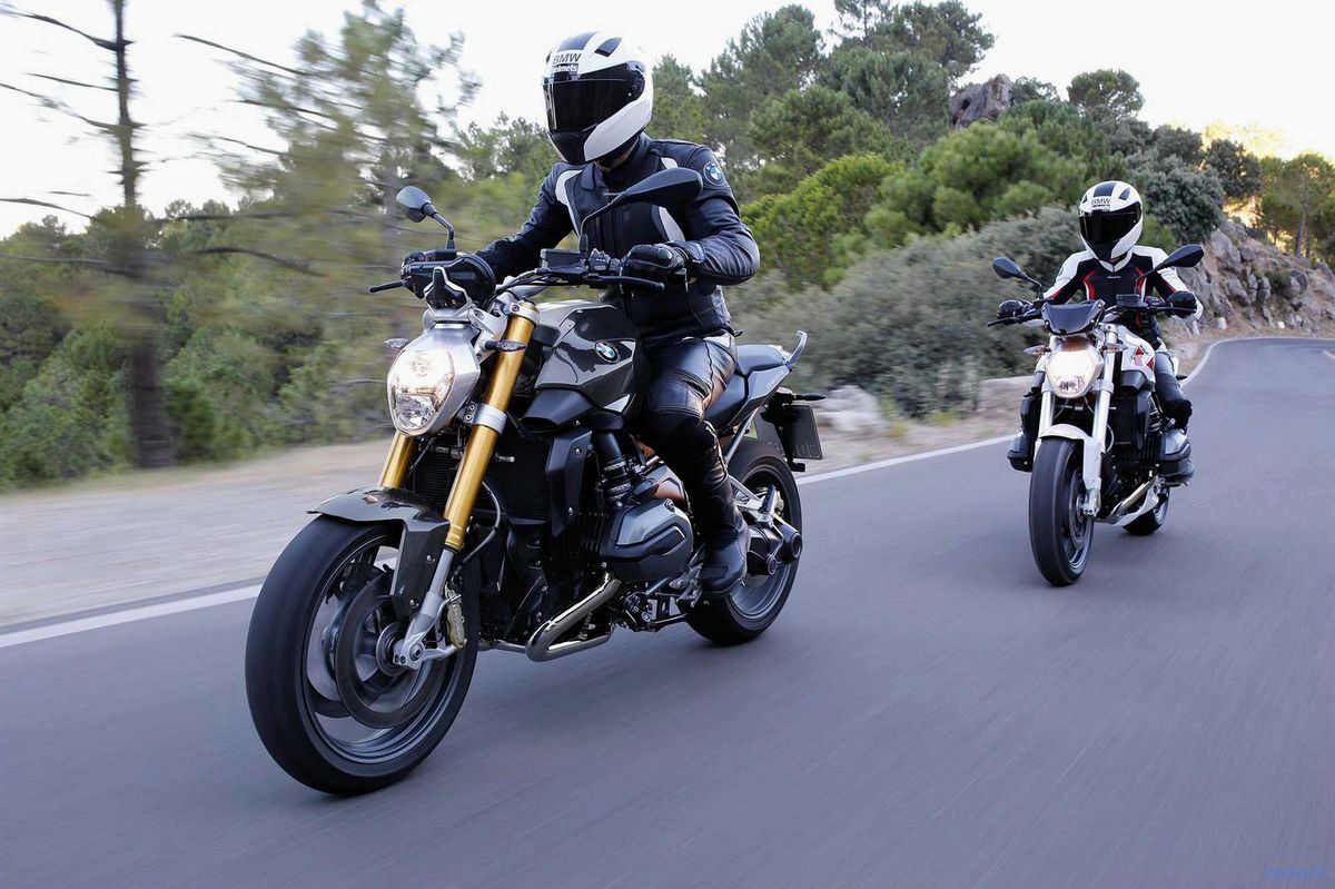 (обзор, 1200, classic, 2011, года) Обзор BMW R 1200 R Classic 2011 года