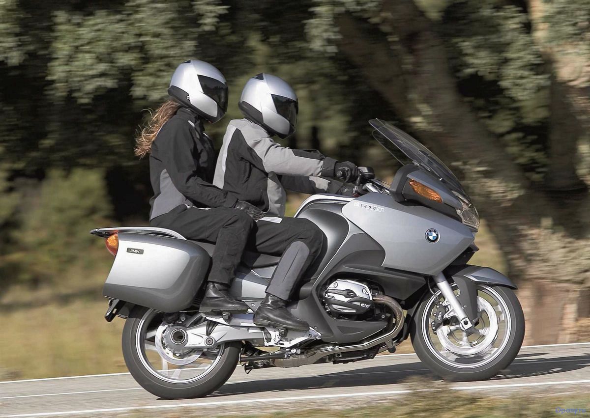 Обзор BMW R 1200 RT 2012 года — особенности и преимущества