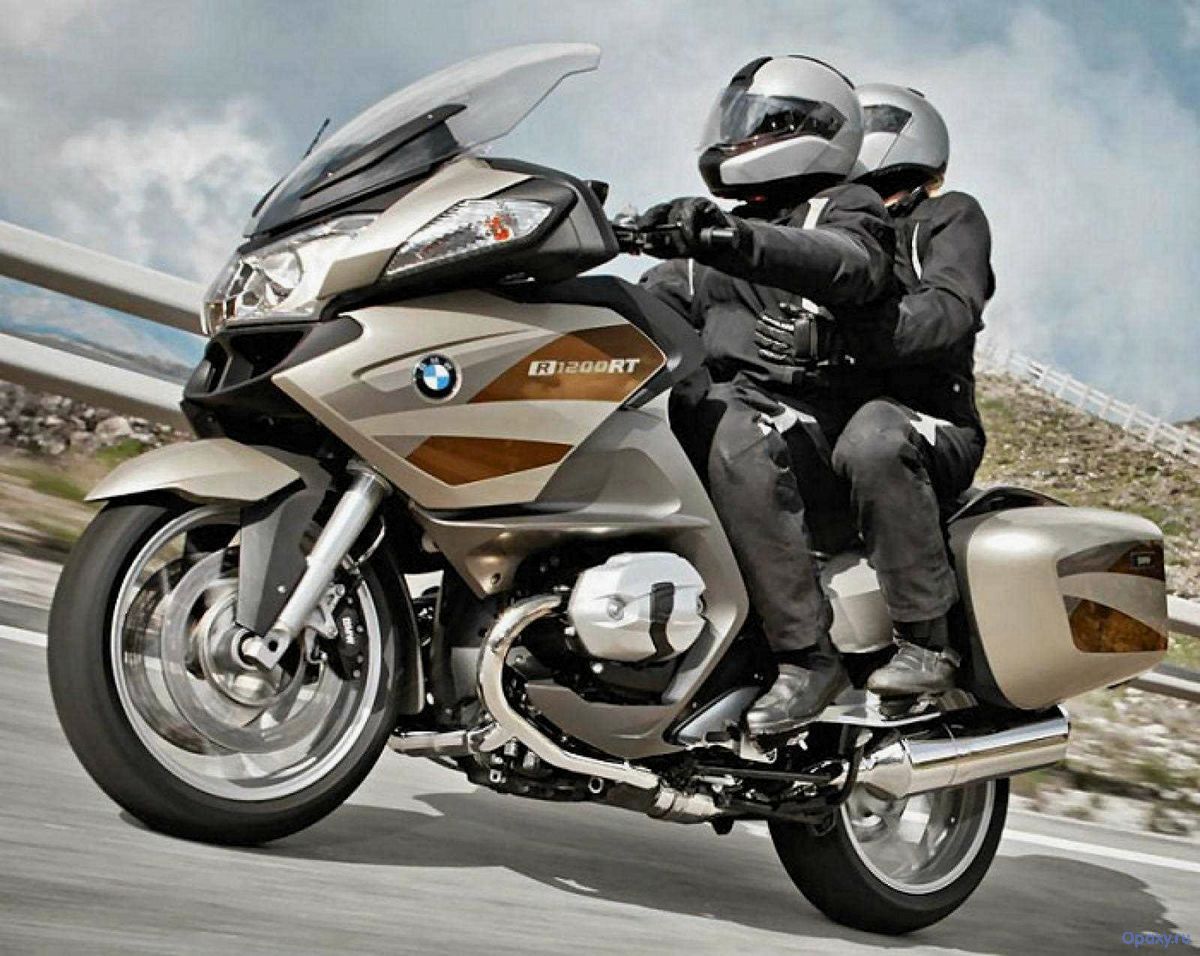 Обзор BMW R 1200 RT 2016 года — особенности и преимущества