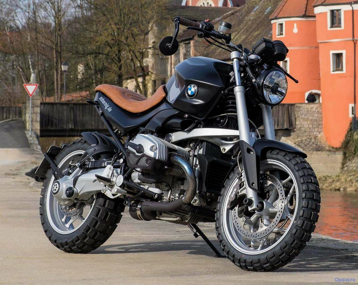 Обзор мотоцикла BMW R 1200 S 2008 года