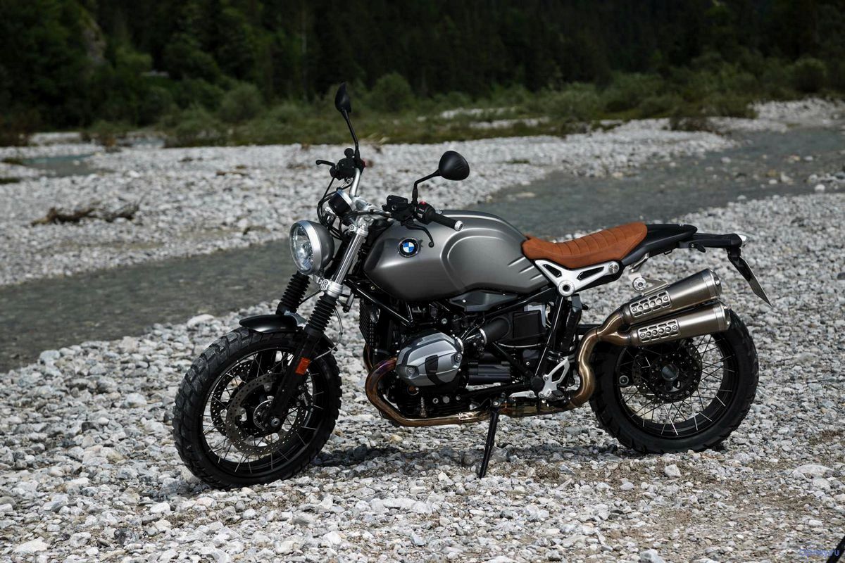 BMW R nineT Scrambler 2017 обзор модели