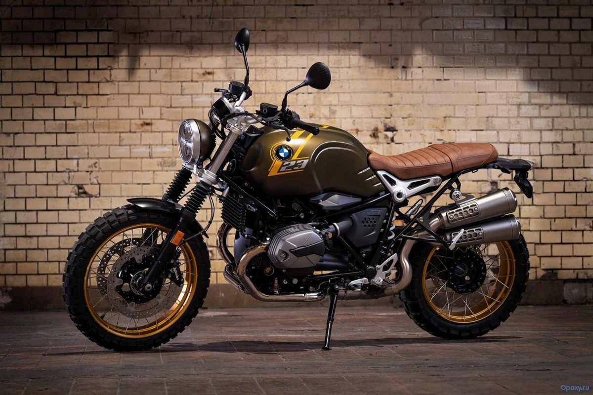 BMW R nineT Scrambler 2017 обзор модели