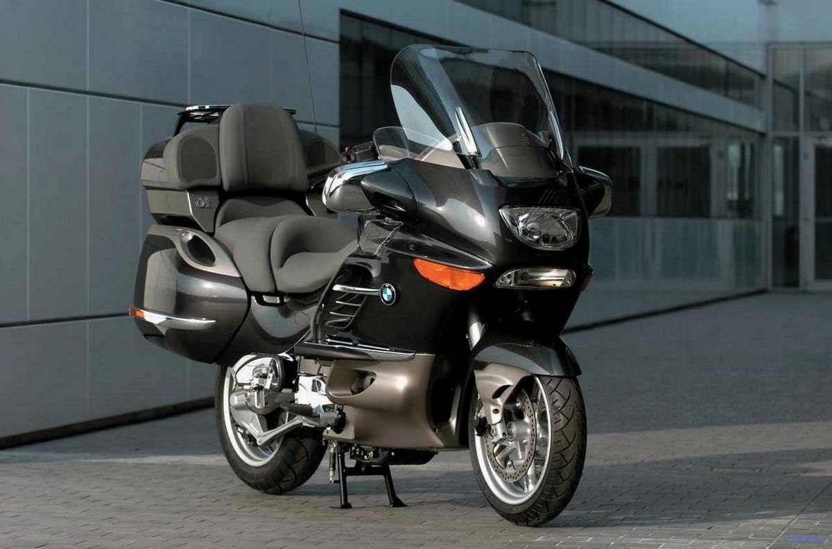 Обзор мотоцикла BMW K 1200 LT 2001 года
