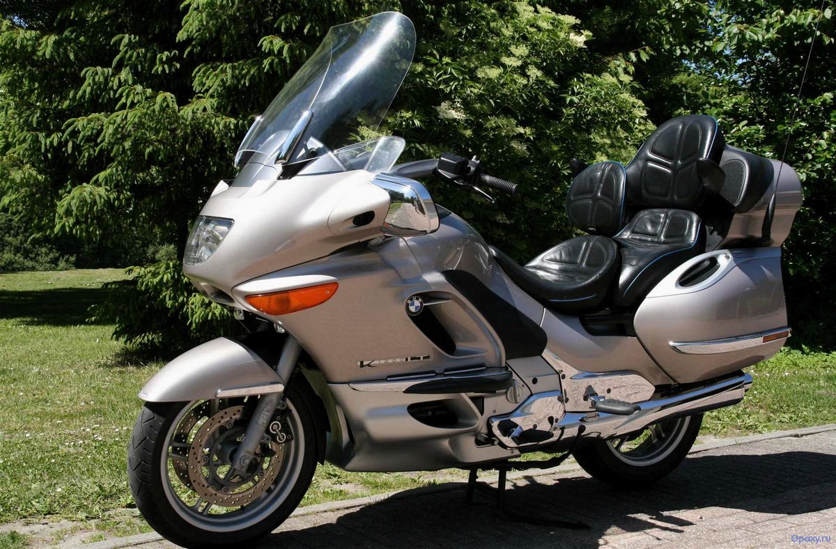Обзор мотоцикла BMW K 1200 LT 2001 года