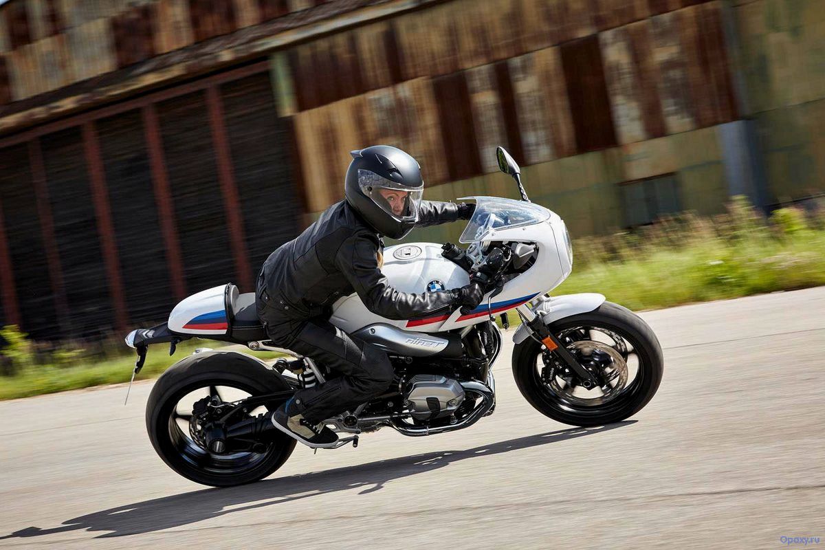 Обзор мотоцикла BMW R nineT Pure 2017 года