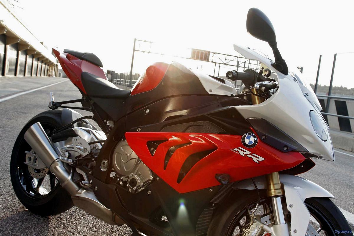 Обзор BMW S 1000 RR 2012 года — характеристика и особенности