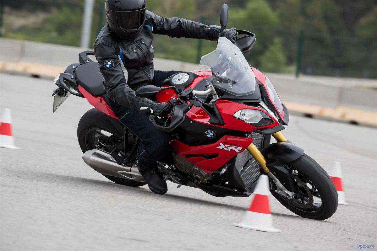 (обзор, мотоцикла, 1000, 2016, года) Обзор мотоцикла BMW S 1000 XR 2016 года